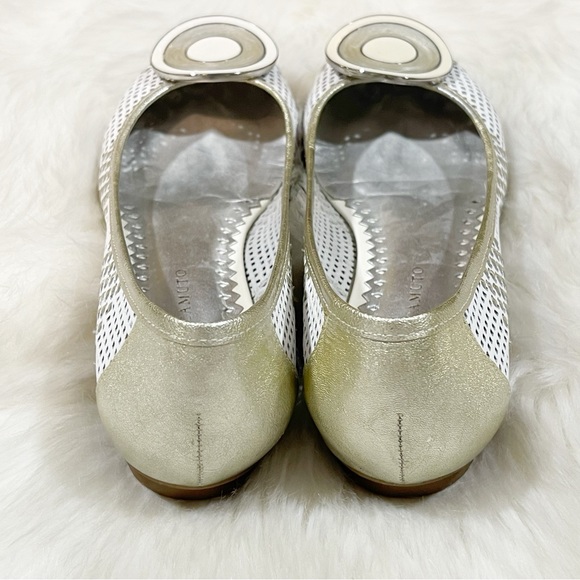 Vince Camuto White Leather Ballet Flats - Picture 4 of 9